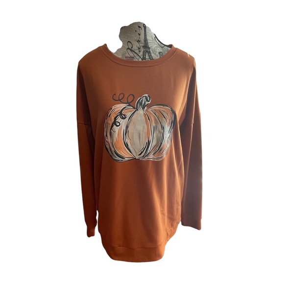 Tops - Pumpkin Graphic Sweatshirt